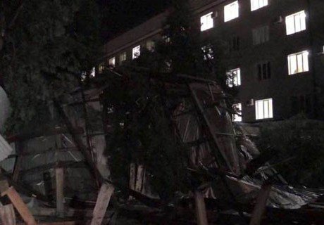 Опубликовано видео страшного урагана в Грозном