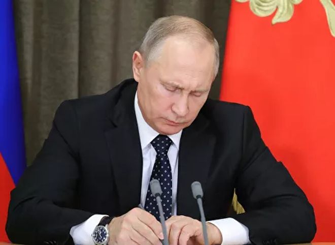 Путин подписал закон о многомиллионых штрафах для СМИ-«иностранных агентов»