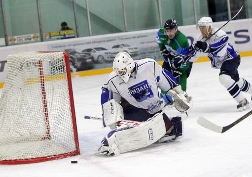 ХК «Рязань» победил «Торос» и вышел на 6-е место в ВХЛ