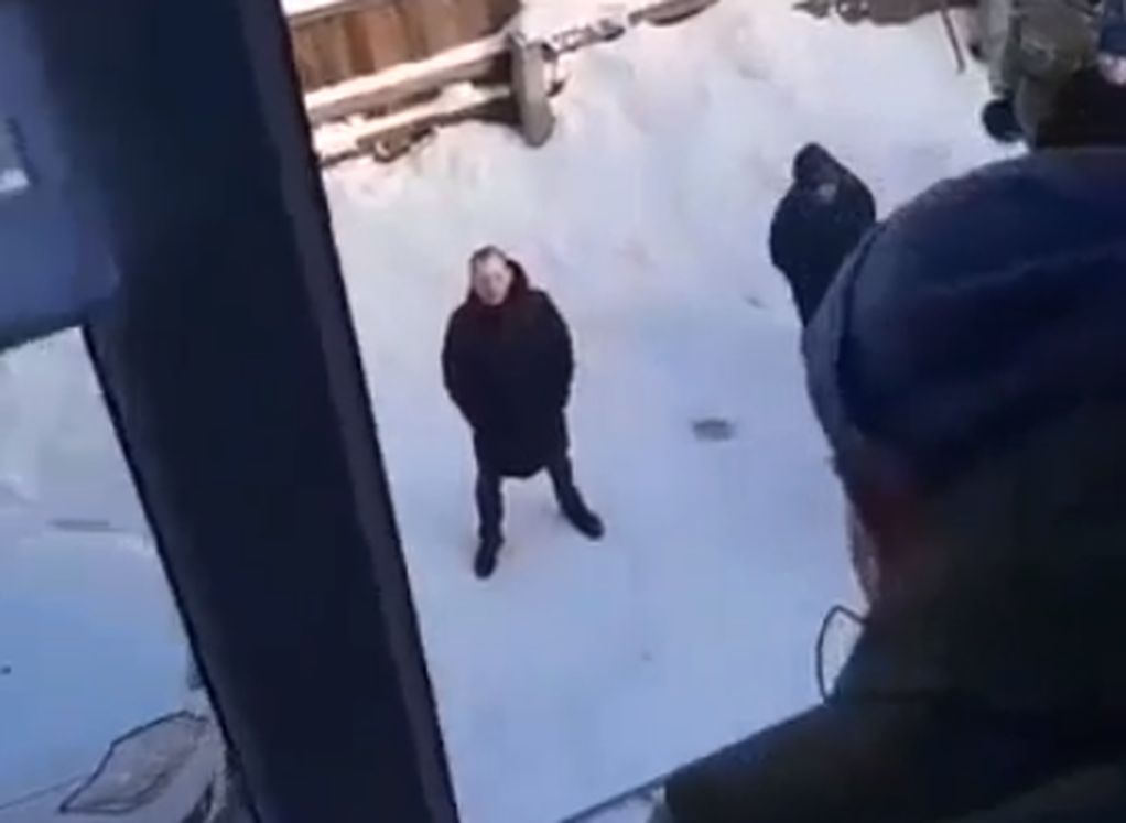 Опубликовано видео разговора Александра Глебова с полицейскими перед стрельбой