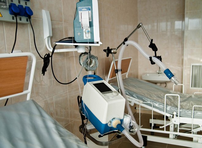 В одной из больниц Амурской области врачи без образования проводили операции