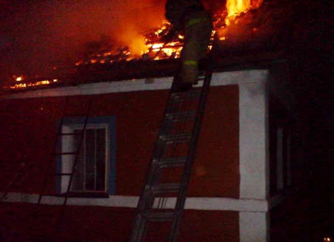 Во время пожара в Сапожковском районе пострадал мужчина