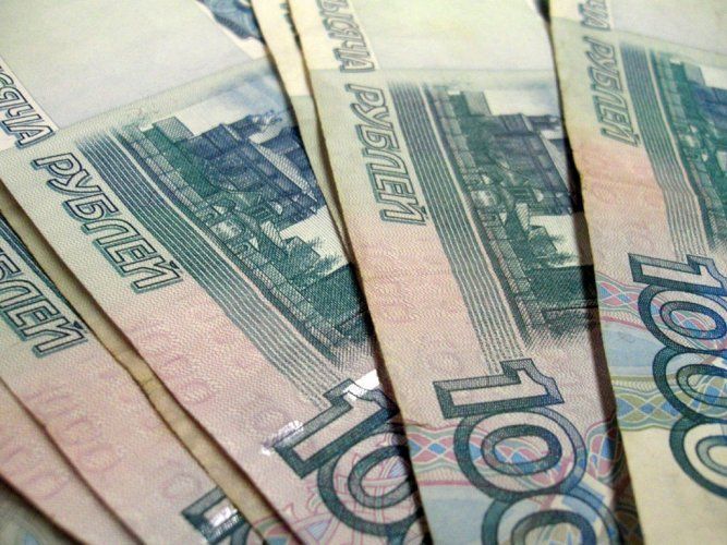 Медведев: зарплаты крымчан повысят до среднероссийских