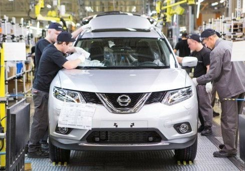 Nissan снизил цены на свои автомобили