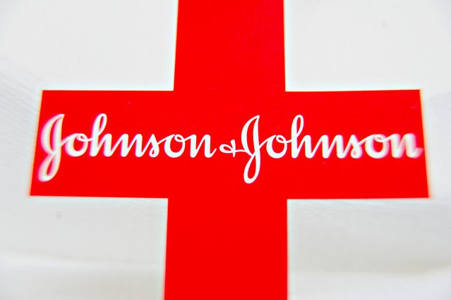 Johnson & Johnson оштрафовали за «десятый слой эпидермиса»