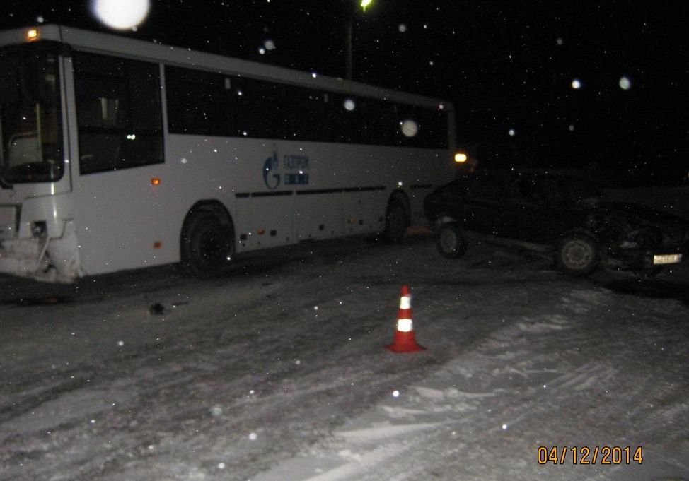 В Касимовском районе «Москвич» протаранил автобус