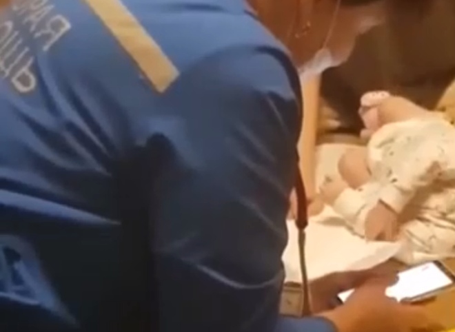 В Братске проверяют видео с врачом, которая «загуглила» диагноз