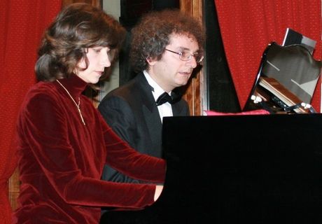 В Рязани выступит фортепианный дуэт из Италии