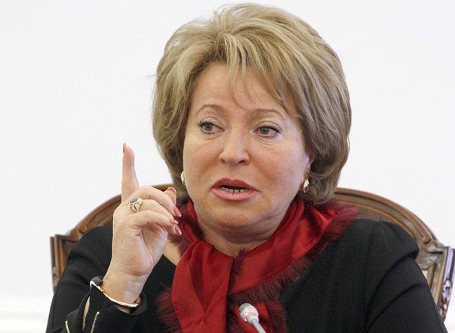 Матвиенко предложила запретить несовершеннолетним участвовать в акциях протеста