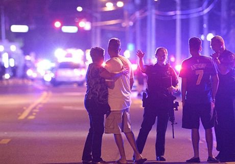Жену стрелка из Орландо могут осудить за убийство 49 человек