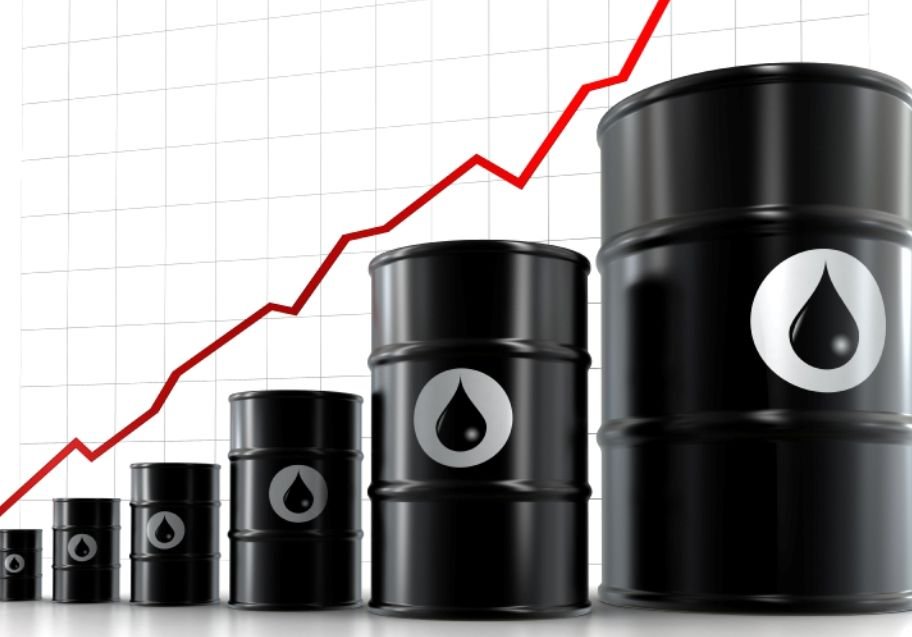 Мировые цены на нефть выросли из-за атаки боевиков в Ливии