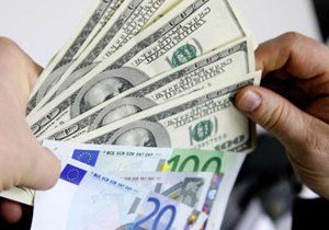 Курсы доллара и  евро пошли в рост