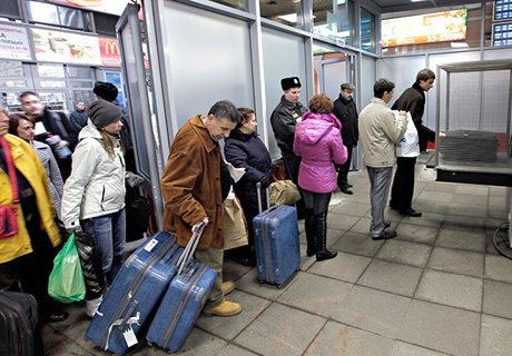 В Россию за год вернулись 195 тысяч соотечественников