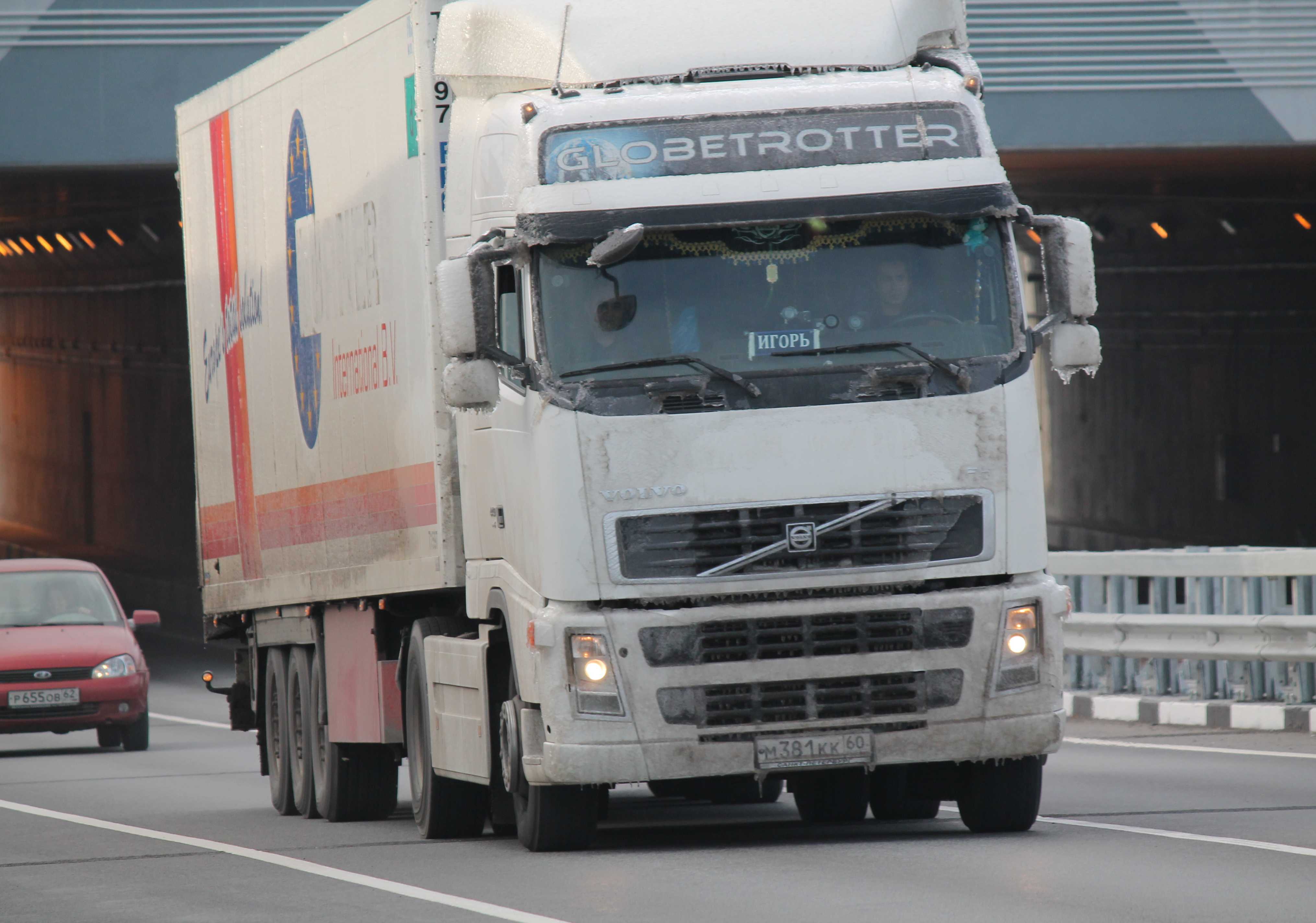 В Рязани отложен запрет на движение грузовиков по городу