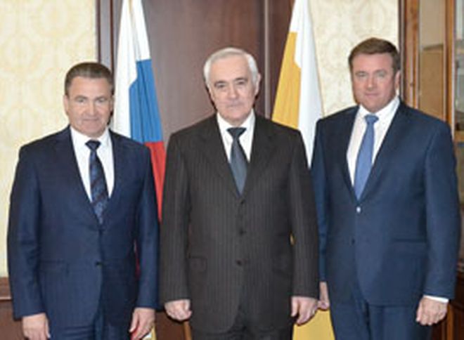 На фото: Сергей Яковлев, Мурат Зязиков, Николай Любимов