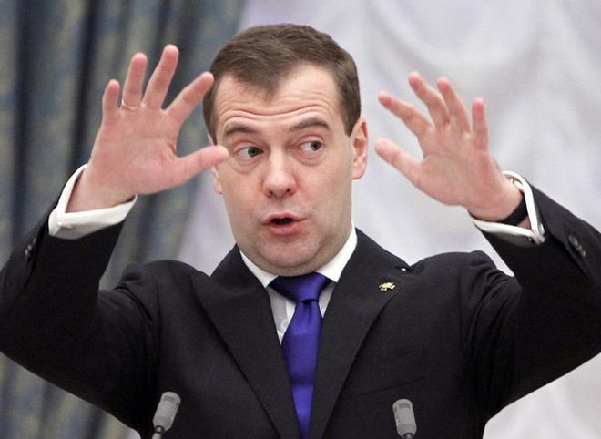 Медведев утвердил план поддержки экономики на 2017 год