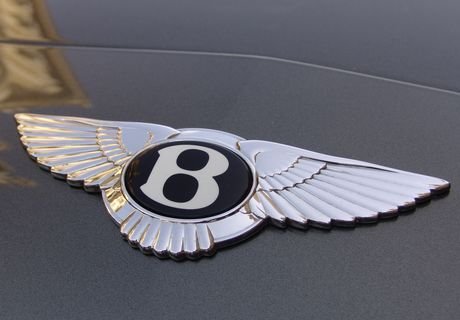 Кроме Rolls Royce в Рязани появился еще один Bentley