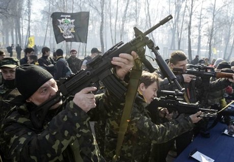 В Киеве солдаты потребовали отставки Порошенко