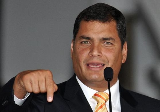 В Эквадоре осудили полицейских за попытку убить президента