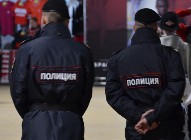 Рязанского полицейского арестовали за применение насилия и угрозу убийством
