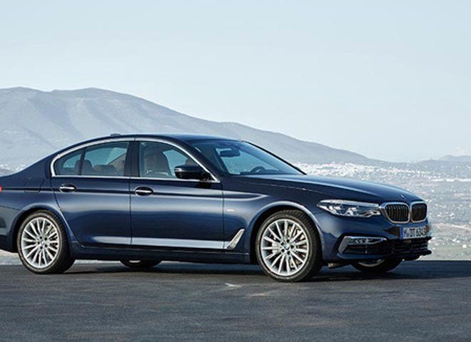 BMW подняла цены на весь модельный ряд в России