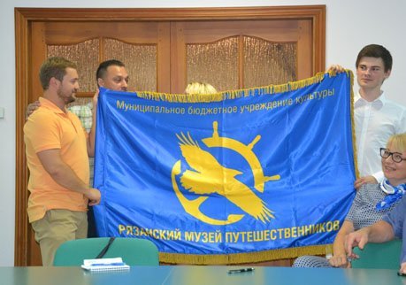 Рязанский полярник привезет флаг России весом 20 кг