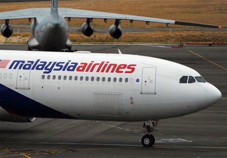 Малайзийский Boeing 777 разбился на территории Украины