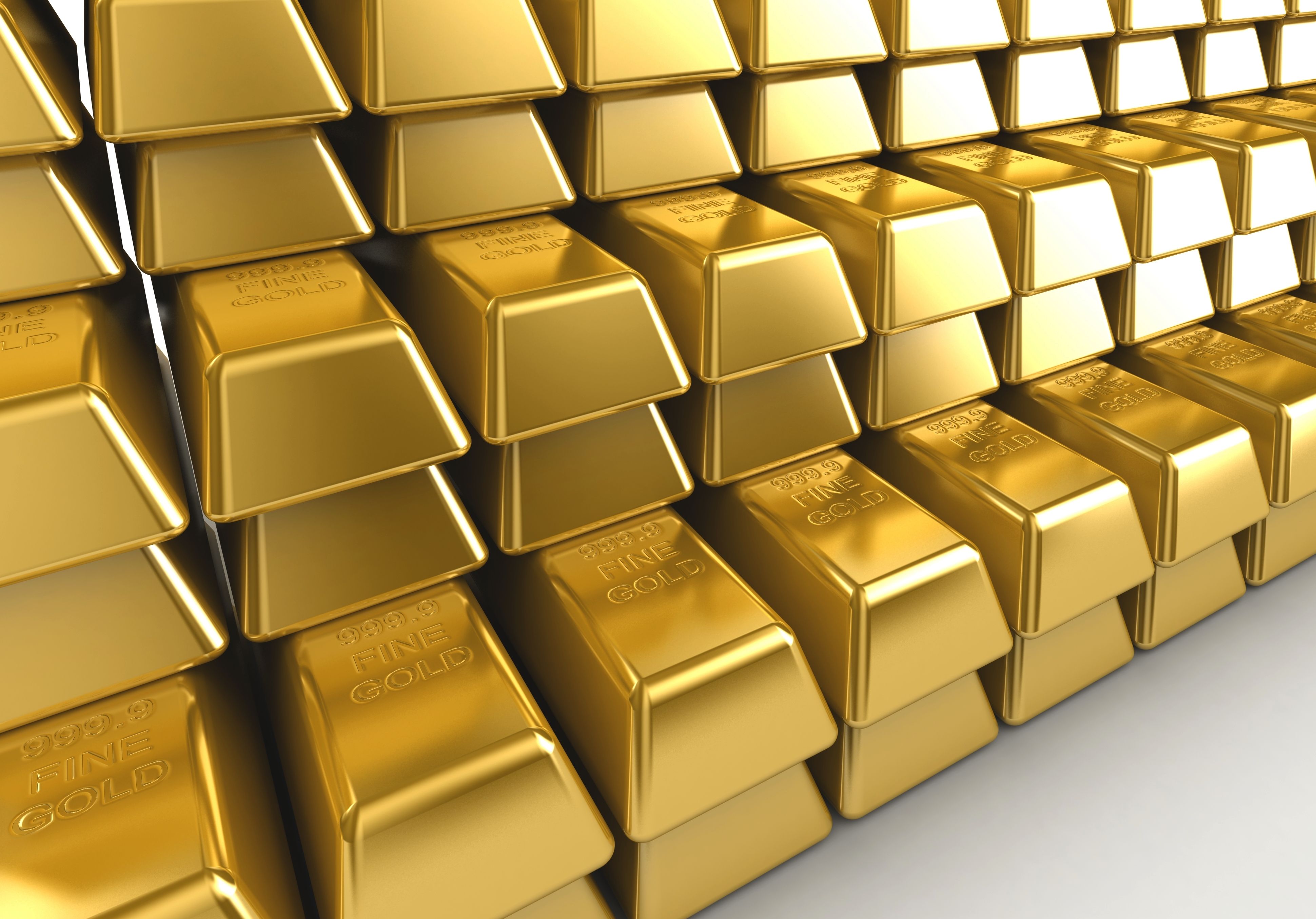 Мировой спрос на золото снизился на 16%