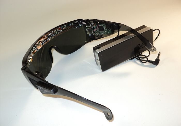 С новым устройством язык заменит слепым людям зрение