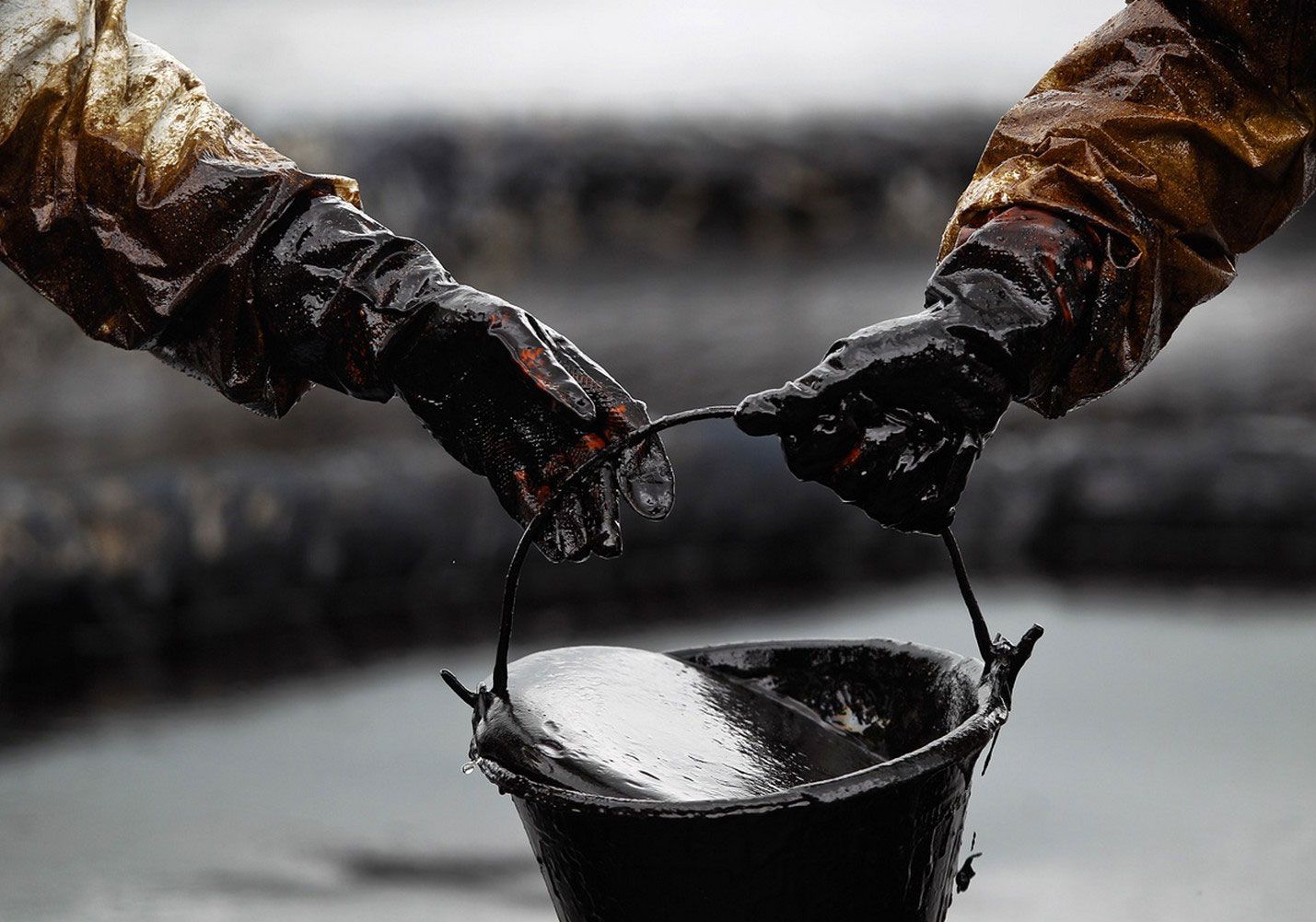 Мировые цены на нефть пошли на спад