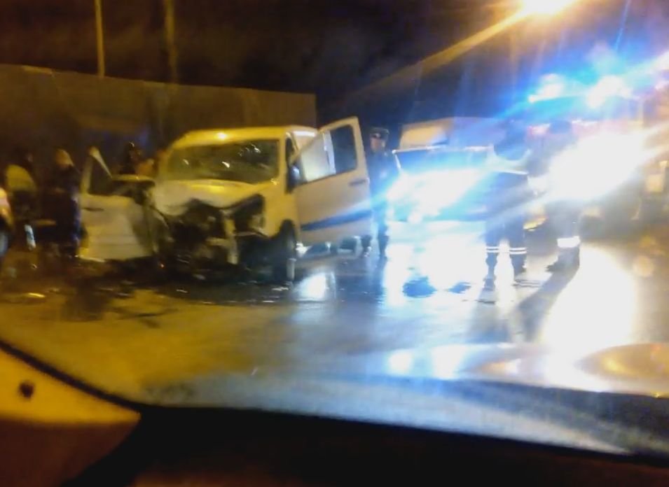 Опубликовано видео с места крупной аварии в Рыбновском районе