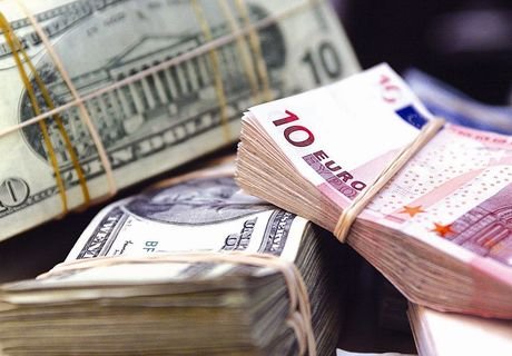 КПРФ предложила ввести в стране валютные ограничения