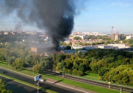 В Москве при пожаре на складе погибли 16 человек