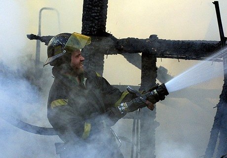 Пожарные Рязани спасли из огня двух жителей Спасского района