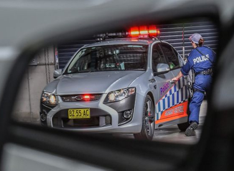 В Австралии задержали мальчика, проехавшего за рулем 1300 км