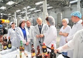 Ковалев посетил газотурбинную ТЭЦ и «КвасКо Боттлерз»