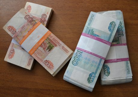 Рязанские чиновники незаконно выплатили себе 1,6 млн
