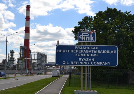 Рязанский нефтезавод отправил в Венгрию 3,8 тыс. тонн нефти