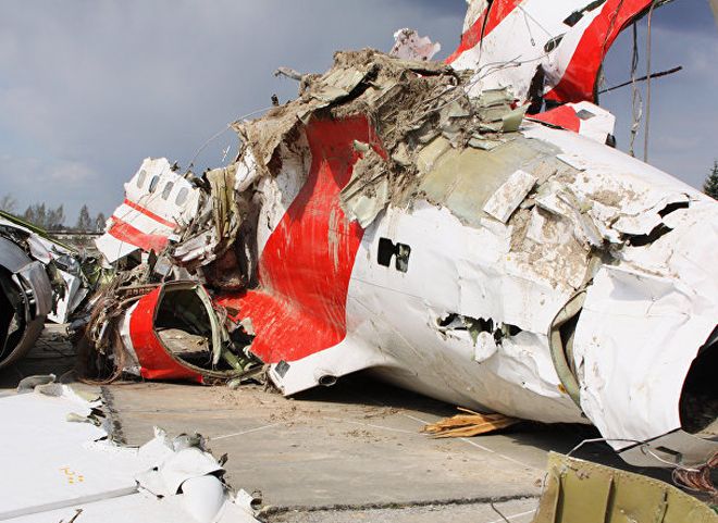 Польша обвинила российских диспетчеров в крушении Ту-154 в Смоленске