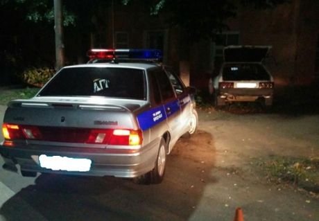 В Рязани пьяный водитель без прав врезался в машину ДПС