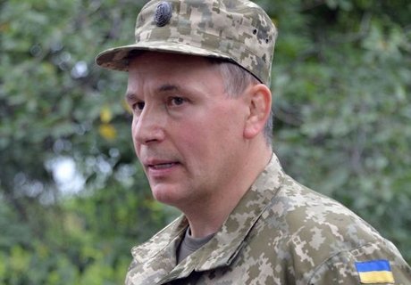 Порошенко принял отставку министра обороны Гелетея