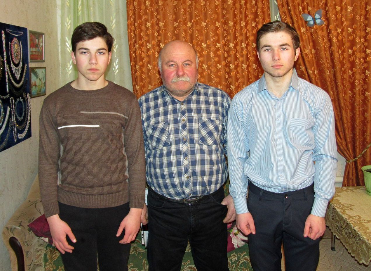 Рязанские школьники несколько лет не могут получить гражданство РФ