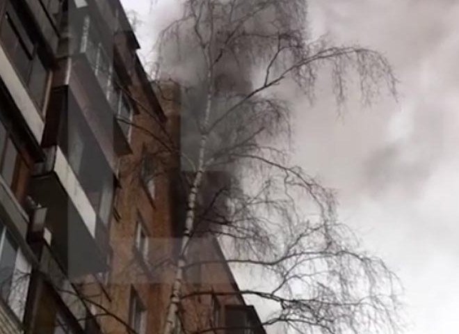 В Москве произошел сильный пожар в многоэтажном доме