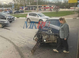 На Московском шоссе произошла авария с троллейбусом