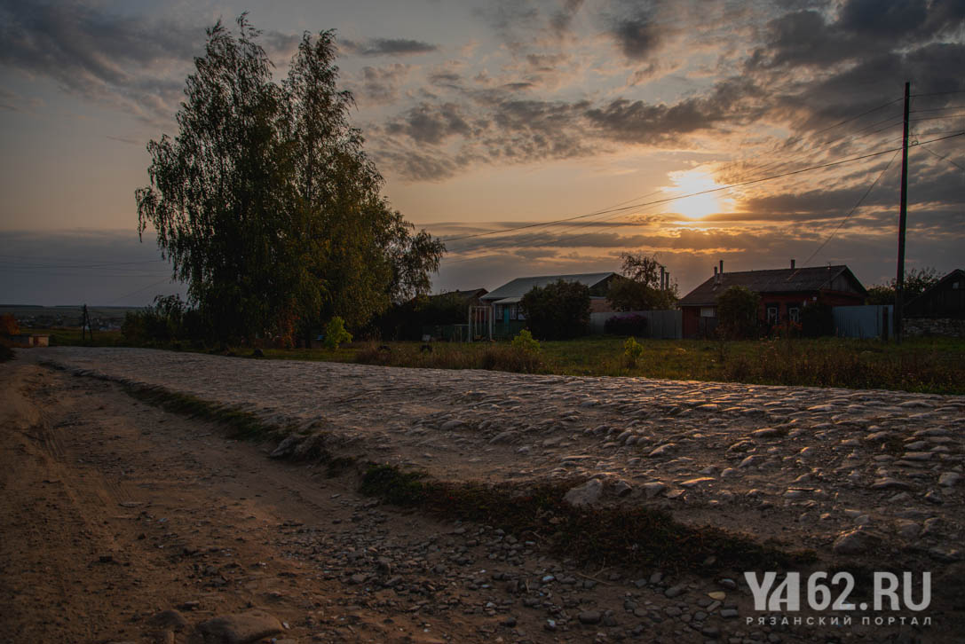 Фото 7 Каменная дореволюционная дорога в Пронске.JPG