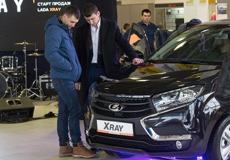 Рассекречены итоги продаж Lada Xray в феврале