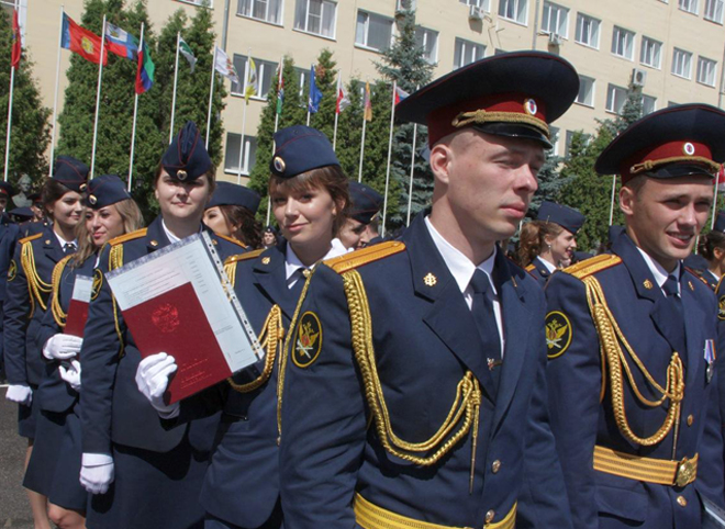 Выпускники Рязанской Академии ФСИН получили дипломы