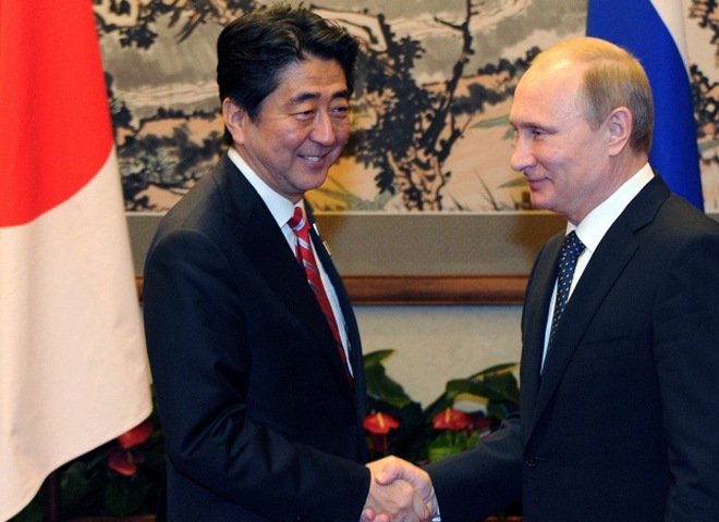 Япония ослабит санкции против России
