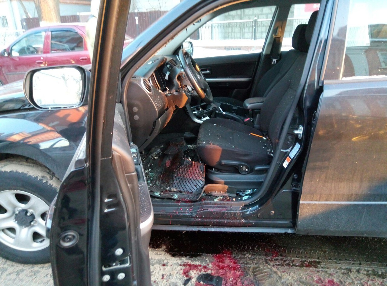Соцсети: на улице Свободы взорвался автомобиль