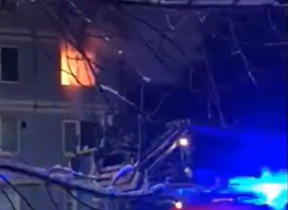 Из горящей рязанской многоэтажки эвакуировали 80 человек